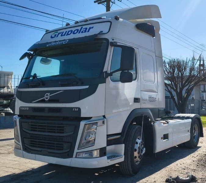 Volvo FM 380 4X2 — foto 1 de 6